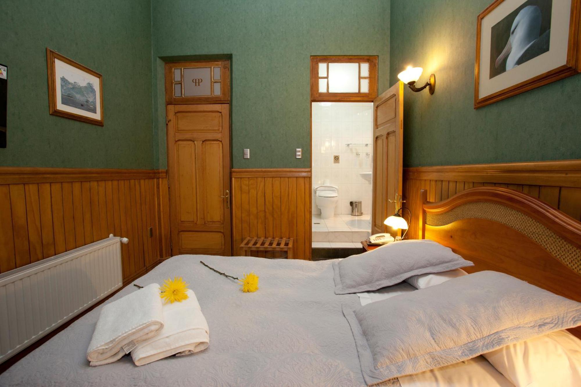 Hotel Plaza Punta Arenas Esterno foto