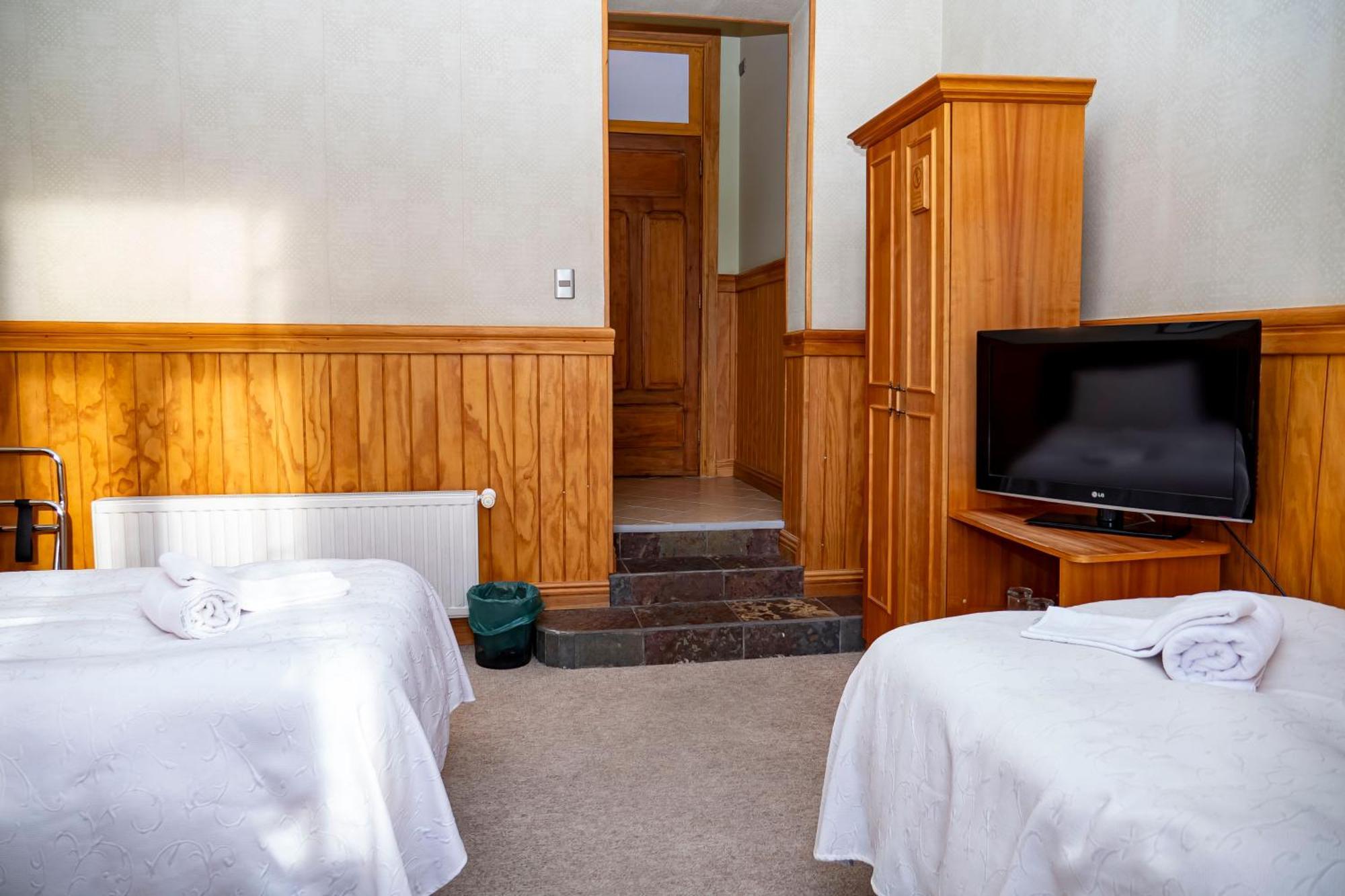 Hotel Plaza Punta Arenas Esterno foto