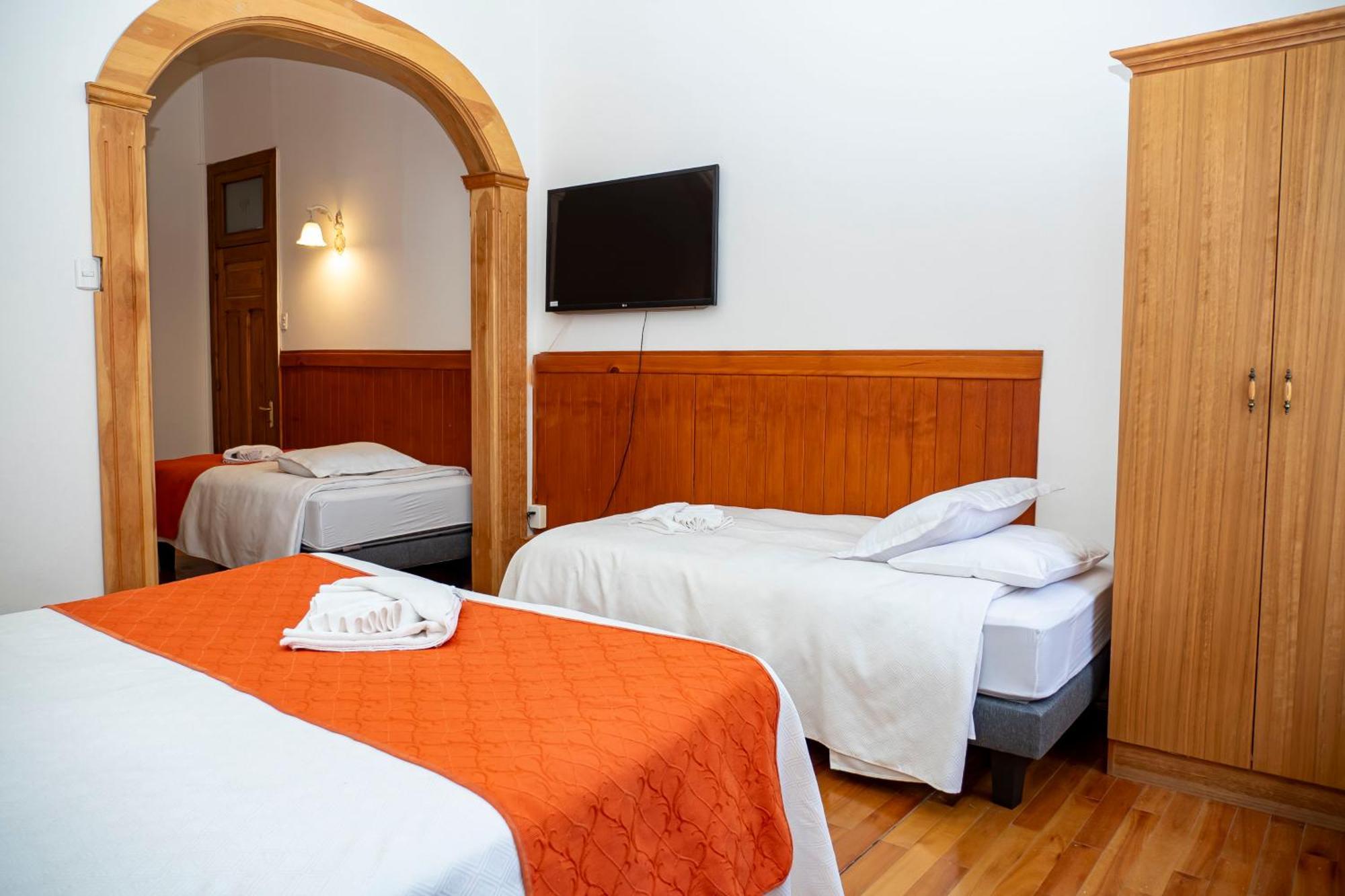 Hotel Plaza Punta Arenas Esterno foto