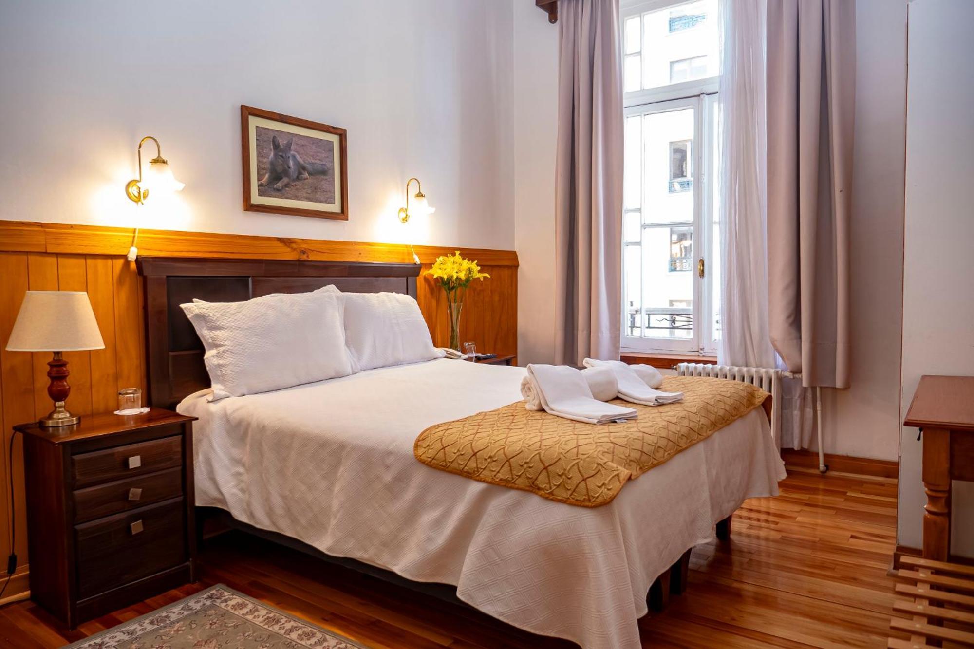 Hotel Plaza Punta Arenas Esterno foto